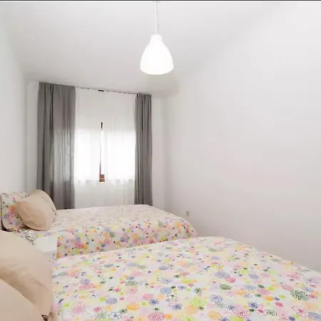 Em Frente A E Marina * Vila do Conde