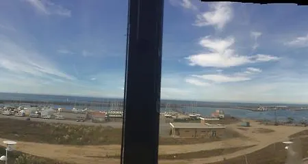 Em Frente A E Marina Apartment *