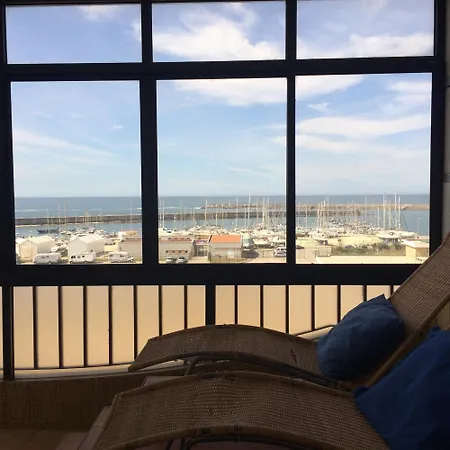 Em Frente A E Marina *