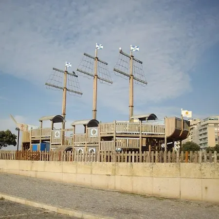 Em Frente A E Marina Apartment *