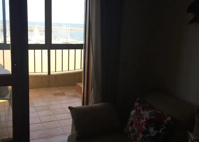 Em Frente A E Marina Apartment *